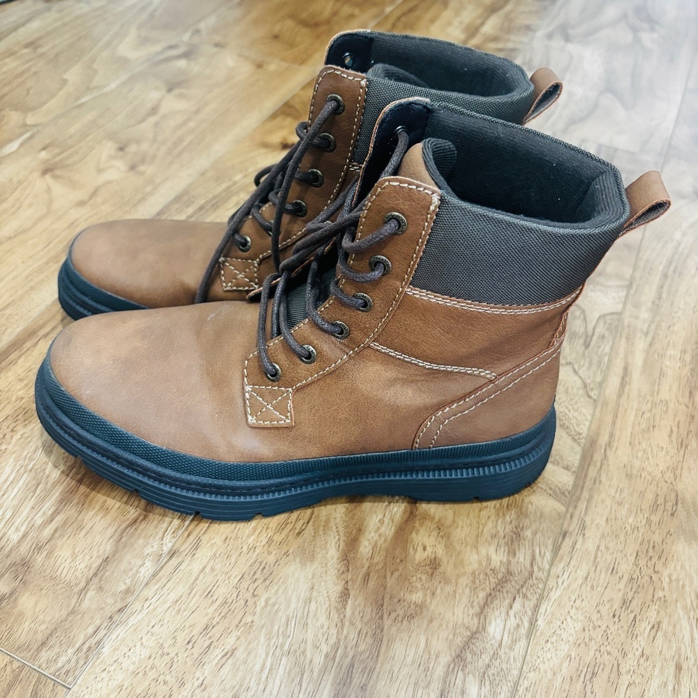 Bruno Marc Insulated Winter Snow Boots • Men’s 8 • Brown/Black • Great Condition